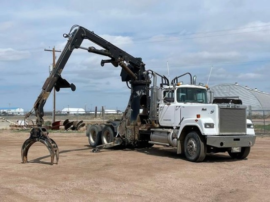 1986 MACK Model Superliner Tandem Axle Log/Pole Loader Truck, VIN# 1M2AY39C8GM002105, powered by