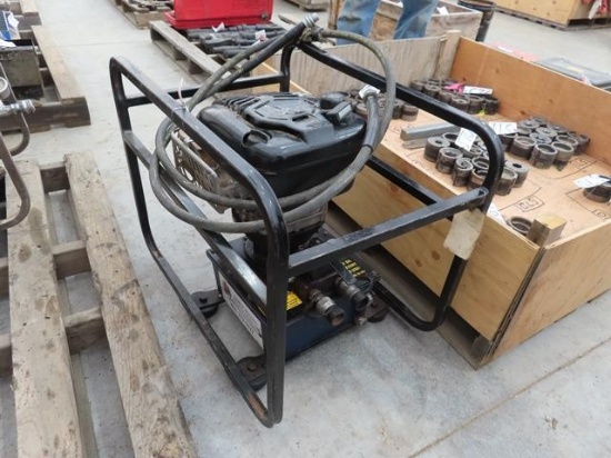 BLACK & BLUE 10,000 PSI Double Acting Hydraulic Pump, Briggs and Stratton gas (CO)