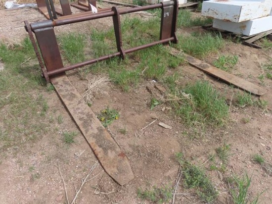 60" Hanging Forks (CO)