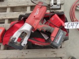 MILWAUKEE 1590 ACSR Cordless Cutter, with battery and charger (CO)