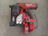 MILWAUKEE 2843 Cordless Stapler, with battery and charger (CO)