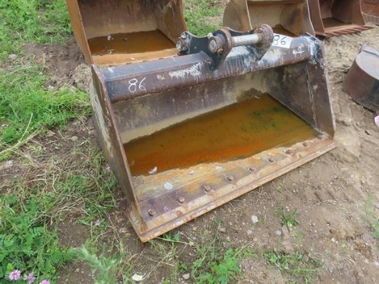 54" Cleanup Bucket (Bobcat E85)
