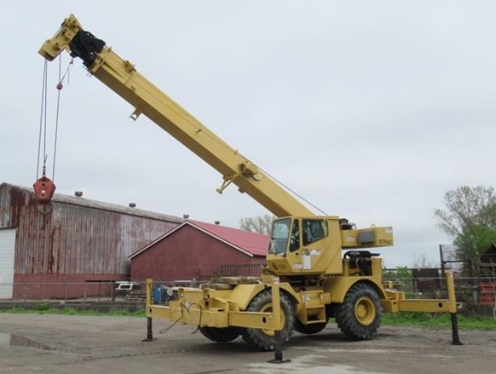 1998 GROVE Model RT528C, 28 Ton Rough Terrain Crane, s/n 86371, powered by Cummins 5.9L, 6 cylinder