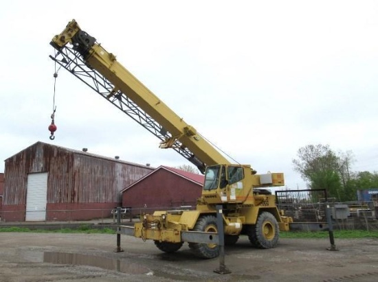 1991 GROVE Model RT528C, 28 Ton Rough Terrain Crane, s/n 75996, powered by Cummins 5.9B diesel