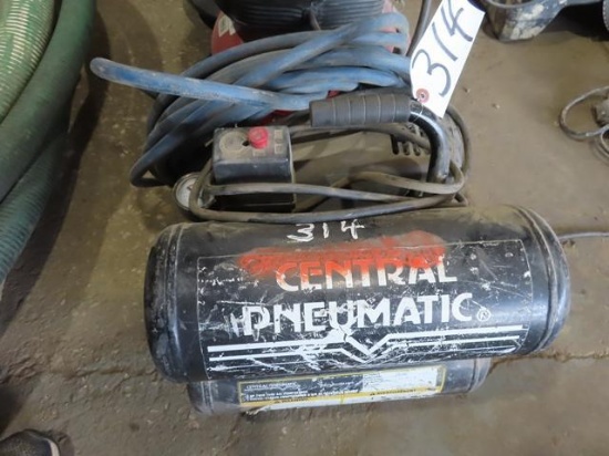 CENTRAL 115 PSI Electric Air Compressor