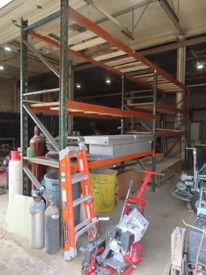 (4 Sections) Pallet Racking (BUYER MUST DISMANTLE AND LOAD)