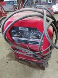LINCOLN 225 Amp AC/DC Arc Welder