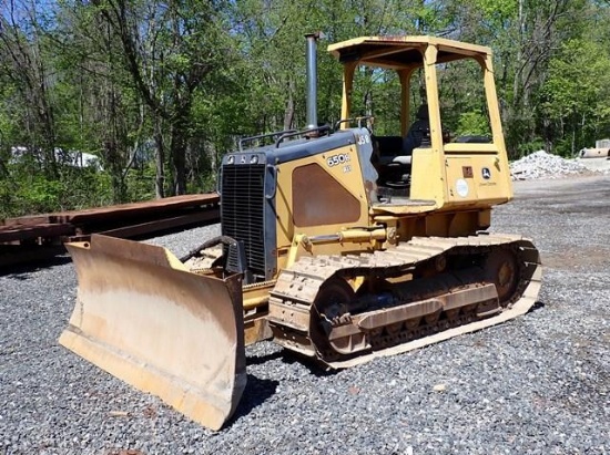 2004 JOHN DEERE Model 650H XLT Crawler Tractor, s/n 927798, powered by JD diesel engine and
