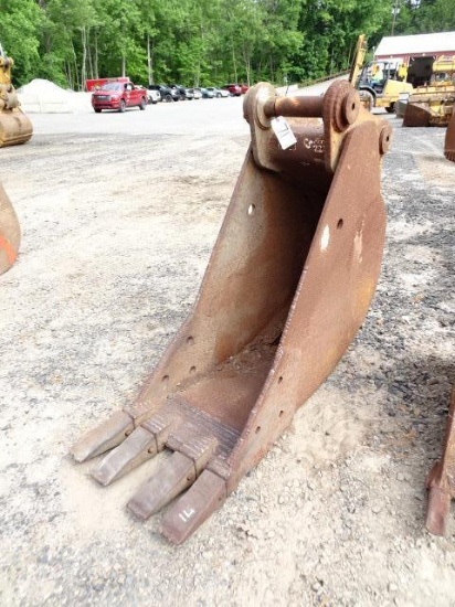 21" Digging Bucket (Cat 225)
