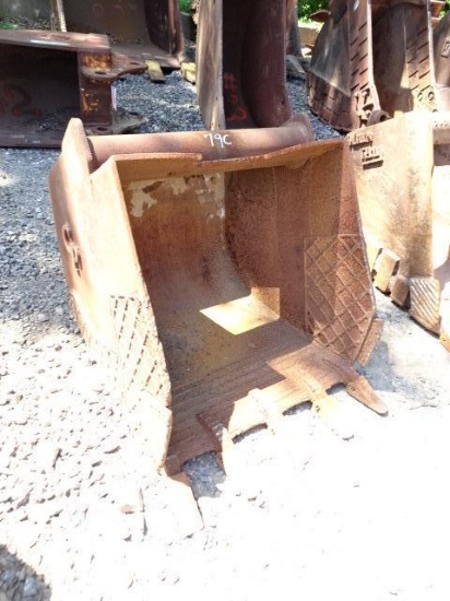 30" Digging Bucket (Wain Roy)