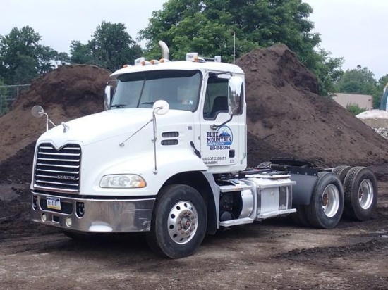 2016 MACK Model CXU613 Pinnacle Tandem Axle Truck Tractor, VIN# 1M1AW07YXGM053449, powered by Mack