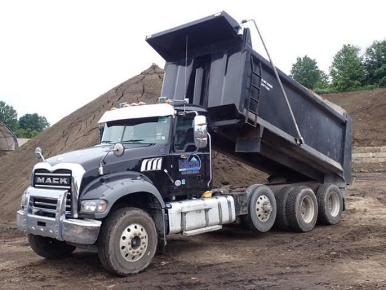 2017 MACK Model GU713 Tri-Axle Dump Truck, VIN# 1M2AX07C0HM032432, powered by Mack MP8, 425HP diesel
