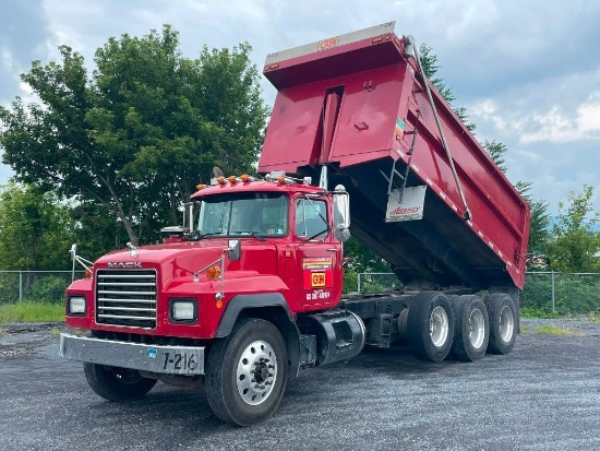 1997 MACK Model RD600GK (Glider Kit) Tri-Axle Dump Truck, VIN# 1M3P114K2VM001638, powered by Mack