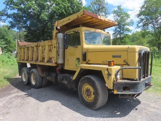 1976 INTERNATIONAL Model F5070 Tandem Axle Dump Truck, VIN# D3117GGB13074, powered by Cummins 6