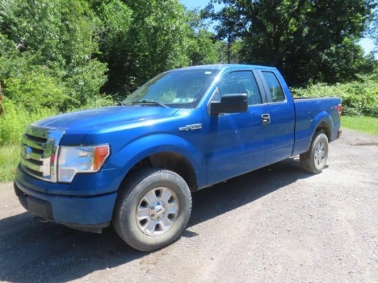 2011 FORD Model F-150 STX, 4x4 Quad Cab Pickup Truck, VIN# 1FTEX1EM6BFB22235, powered by 3.7L gas
