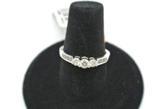 1/2 ctw "Traditional Diamond" 3 Stone Ring 1/2 Total Carat Weight " Traditions Diamond" 3 Stone Ring