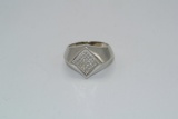 14K White Gold Ring with Diamonds 14K White Gold ring with approximately 36 small princess cut diamo