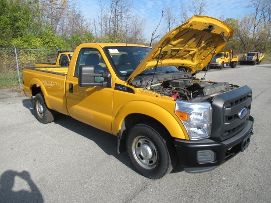 11 Ford F250  Pickup YW 8 cyl  Started with Jump