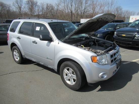 "12 Ford Escape  Subn SL 4 cyl  4X4; Hybrid; Started with Jump on 3/23/21 AT PB PS R AC PW VIN: 1FMC