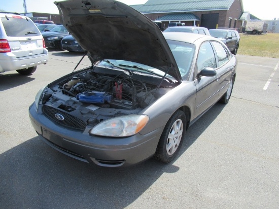 "05 Ford Taurus  4DSD GY 6 cyl  Started with Jump on 3/23/21 AT PB PS R AC PW VIN: 1FAFP53UX5A289574