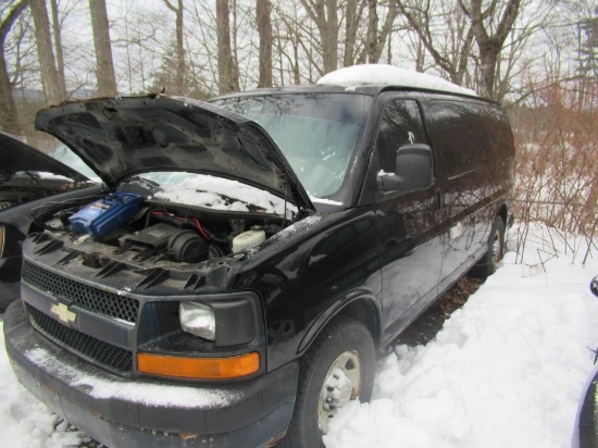 "10 Chevrolet Express  Van BK 8 cyl  Started with Jump on 2/26/2021 AT PB P