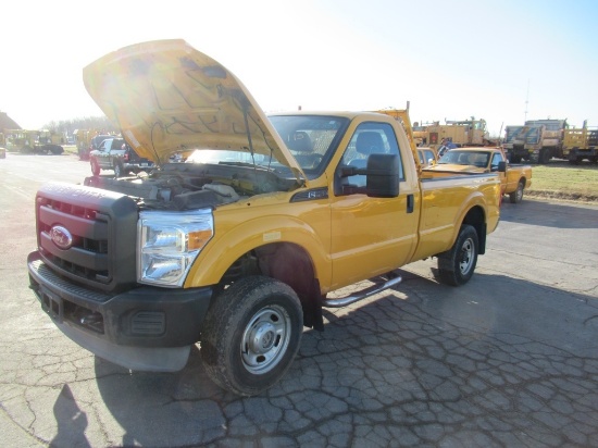 11 Ford F250  Pickup YW 8 cyl  4X4; Started with Jump on 4/8/21 AT PB PS R AC VIN: 1FTBF2B6XBEC82643