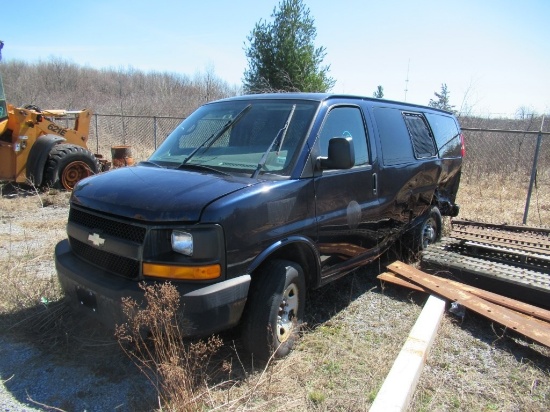 08 Chevrolet G2500 Express   BL 8 cyl  Did not Start on 4/8/21 AT PB PS R AC VIN: 1GAGG25K381166933;