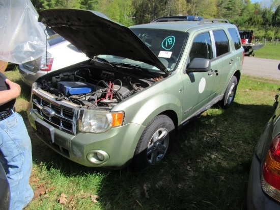 08 Ford Escape   GR 4 cyl  Hybrid; 4X4; Did not Start on 5/13/21 AT PB PS R AC PW VIN: 1FMCU59H78KA1