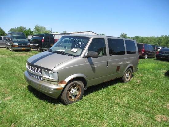 04 Chevrolet Astro  Van TN 6 cyl  Started on 6/8/21 AT PB PS R AC PW VIN: 1GNEL19X44B129198; Defects