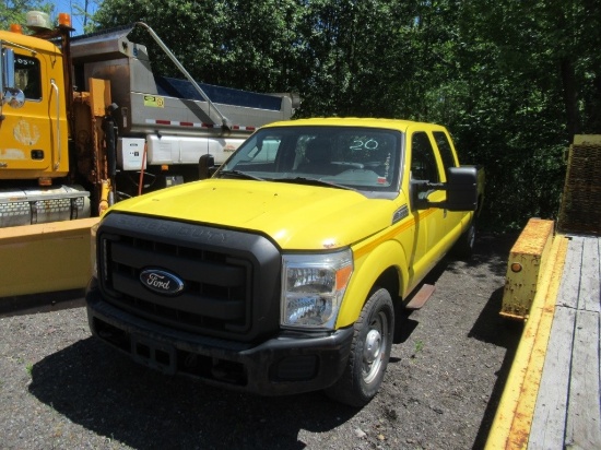 13 Ford F350  Pickup YW 8 cyl  Started with Jump on 6/14/21 AT PB PS R AC P