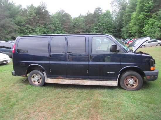 06 Chevrolet Express  Van BL 8 cyl  No Battery; Started with Jump on 7/7/21 AT PB PS R VIN: 1GAGG25V
