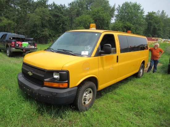 "07 Chevrolet G3500 Express  Subn YW 8 cyl Started on 7/20/21 AT PB PS R AC