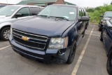 11 Chevrolet Tahoe   BL 8 cyl  Start w Jump 8/10 AT PB PS R AC PW VIN: 1GNLC2E0XBR350637; Defects: B