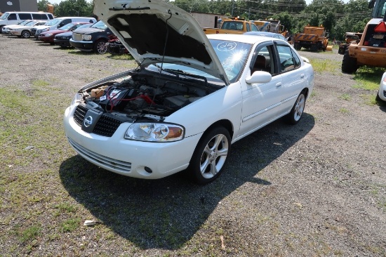 06 Nissan Sentra  4DSD WH 4 cyl AT PB PS R AC PW VIN: NY74979; Defects: Body Damage; FOR PARTS VALUE