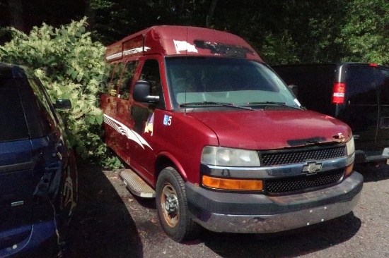 07 Chevrolet Express  Van RD 8 cyl  Wheelchair Cnvrsn; Lift Broke; Didnt Start 8/24/21 AT PB PS R AC