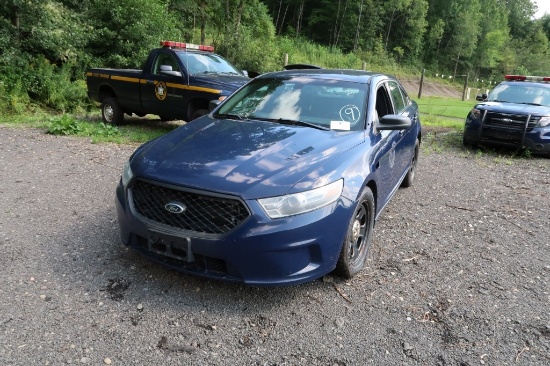 15 Ford Taurus  4DSD BL 6 cyl  Started w Jump on 8/24/21 AT PB PS R AC PW VIN: 1FAHP2MT4FG146339; De