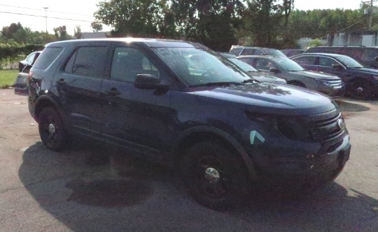 "15 Ford Explorer  Subn BL 6 cyl  AWD; Started w Jump on 8/25/21 AT PB PS R AC PW VIN: 1FM5K8AT2FGC0