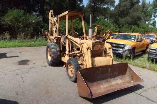 Ford 545 Tractor (No Reg Docs) Start 8/30; StateID: 837049; SN: C705001