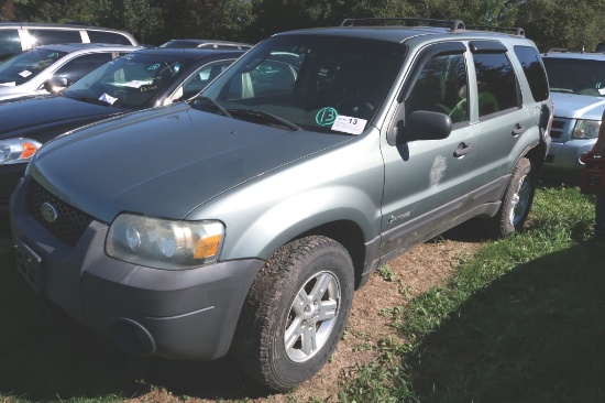 06 Ford Escape  Subn WH 4 cyl  Hybrid; Did not Start 9/6/21 AT PB PS R AC PW VIN: 1FMCU96H46KD56088;