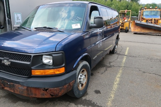 04 Chevrolet G3500 Express  Subn BL 8 cyl  Did not Start on 9/14/21 AT PB P