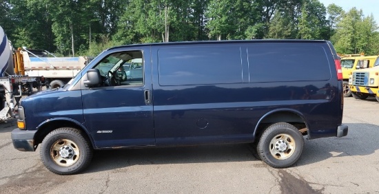 06 Chevrolet G3500 Express  Van BL 8 cyl  Started on 9/14/21 AT PB PS R AC