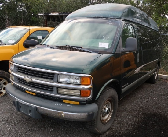 01 Chevrolet G3500 Express  Subn GR 8 cyl  Key Doesnt work in Ignition; Didnt Start 9/21/21 AT PB PS