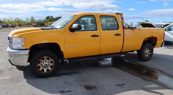 11 Chevrolet C3500  Pickup YW 8 cyl  Started w Jump on 9/28/21 AT PB PS R AC VIN: 1GC4CZCG6BF249778;