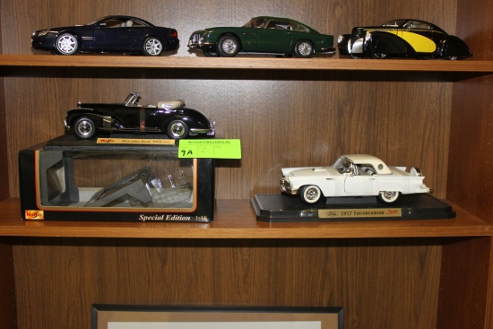 Mercedes Benz 300S 1955 by Maisto, in box, and a Ford 1957 Thunderbird by R