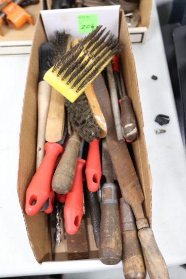 Brushes and files
