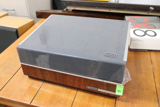 Sony record turntable, model RABCO SL-8E