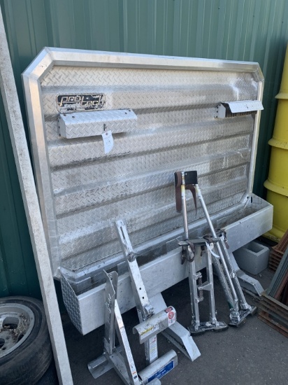 Aluminum head ache rack