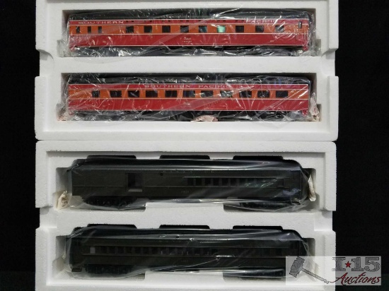 MTH Passenger Set And Diner Set