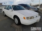 1995 Ford Taurus with current smog and only 58,332 miles