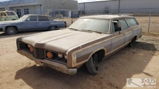 1970 Ford LTD Station Wagon